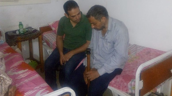 التدخل السريع ينجح في إنقاذ مشرد بالمطرية عاد من قطر بعد إصابته وزوجته تركته بالشارع