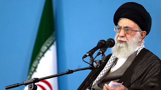  خامنئي : من المستحيل أن تدخل طهران في محادثات مع واشنطن 
