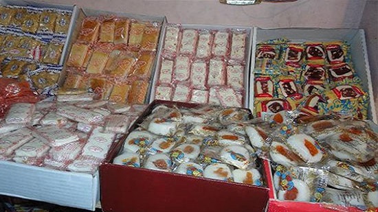 ضبط مصنع لإنتاج الحلويات الشرقية بالإسكندرية يستخدم خامات غير صالحة للاستهلاك الآدمي
