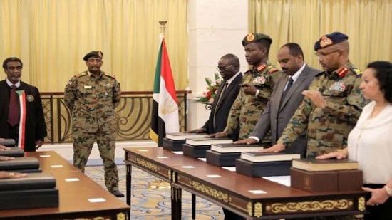 الحكومة السودانية تعلن إغلاق الحدود مع ليبيا وأفريقيا
