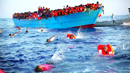  النمسا : انقاذ سفن المهاجرين من البحر المتوسط لا يجب ان يكون مبرر للبقاء فى اوروبا 
