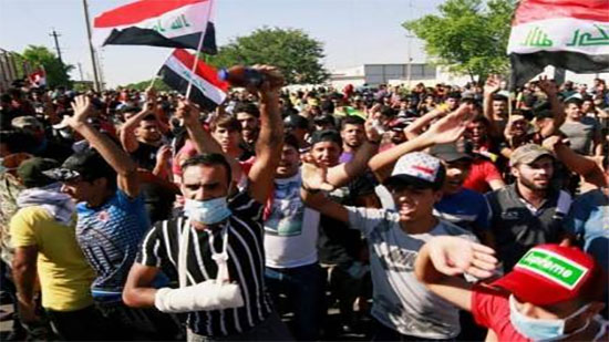 تجدد المظاهرات في العراق.. وسماع أصوات إطلاق نيران