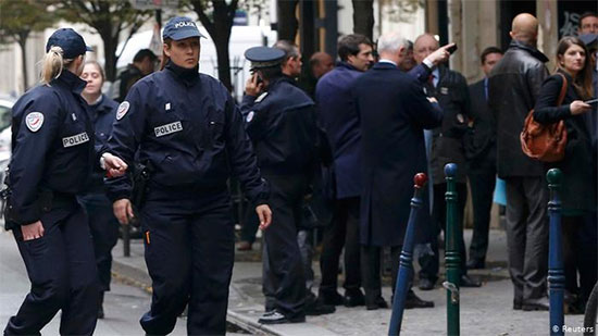الحكومة الفرنسية تكشف عدد الضباط المتطرفين داخل الأجهزة الأمنية في البلاد 
