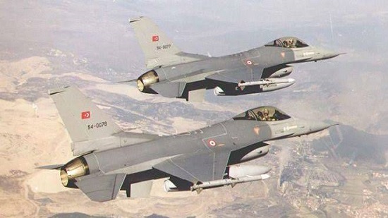 تحليق مكثف من الطيران الحربي التركي فوق منبج
