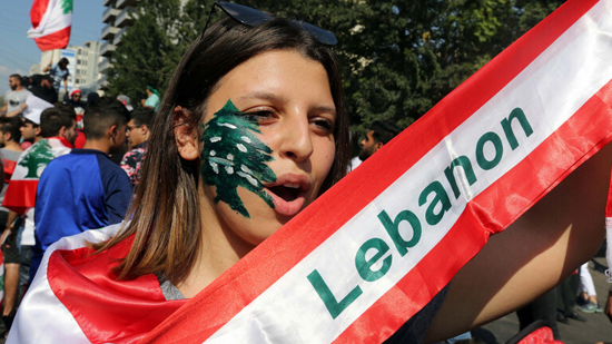 اللبنانيون يستعدون لتظاهرات حاشدة مساء الثلاثاء