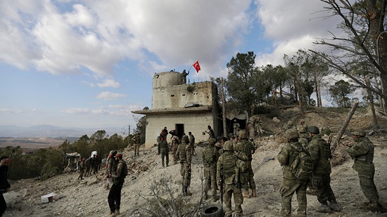 وزارة الدفاع التركية تعلن إصابة 5 جنود في هجوم شنه الأكراد

