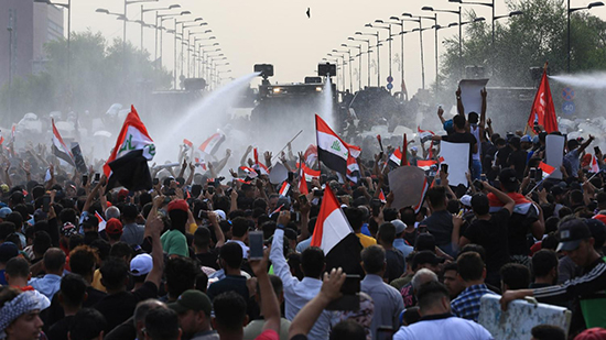 ارتفاع عدد ضحايا مظاهرات العراق إلى 24 قتيل و2000 جريح
