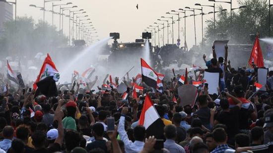 تجدد الاشتباكات بين الأمن العراقي والمحتجين
