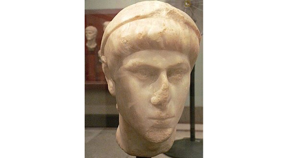 قنسطانطيوس الثاني، إمبراطور الإمبراطورية الرومانية