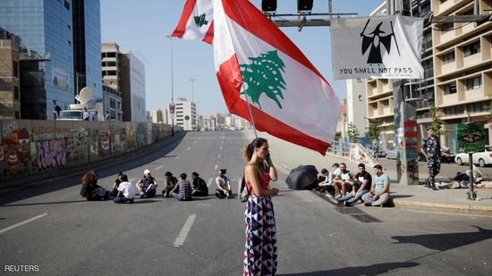 مظاهرات لبنان مستمرة.. وعودة 