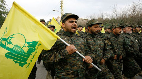 في أزمة لبنان..  آمال الشباب تصطدم ببلطجة حزب الله 