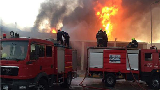 السيطرة على حريق داخل مركز شباب صقر قريش
