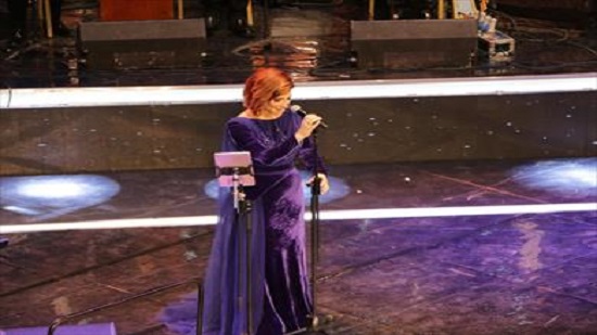 أصالة خلال حفلها بمهرجان الموسيقى العربية: «أنا كتير قوية»
