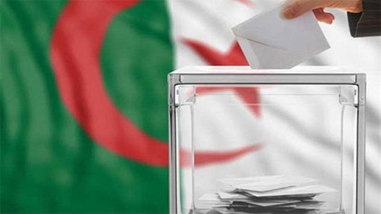 الجيش الجزائري يصدر بيانا بشأن انتخابات الرئاسة