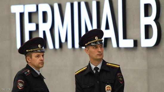 عنصران من الشرطة الروسية
