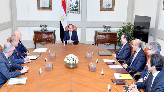  الرئيس يلتقي رئيس شركة إيني وتأسيس منتدى غاز شرق المتوسط بالقاهرة