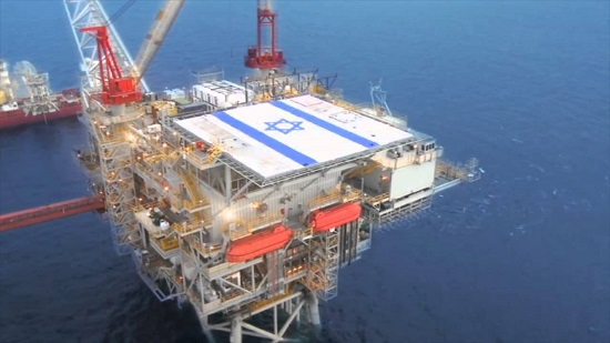  قناة عبرية : إيران ستدمر سفن حربية و منشآت نفط إسرائيلية
