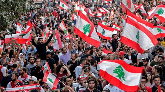 المتظاهرين في لبنان