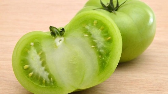 لن تصدق .. الطماطم الخضراء علاج لمرض شائع