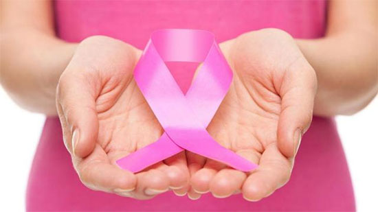  الصحة : فحص 2.5 مليون سيدة في مبادرة مكافحة سرطان الثدي 