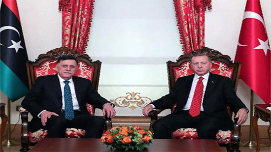  رجب طيب أردوغان مع رئيس حكومة الوفاق الليبية، فايز السراج،