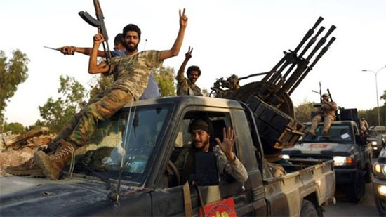 الجيش الليبي يعلن قصف مواقع مليشيات طرابلس بالمدفعية