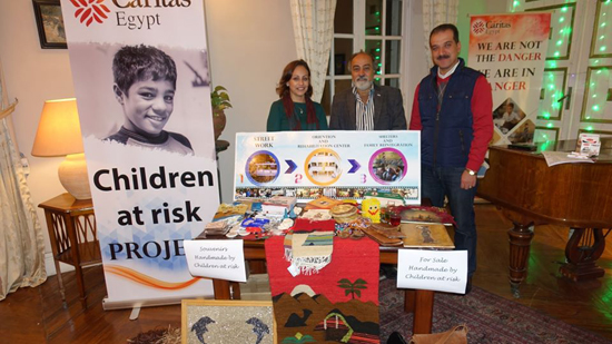  بالصور . القنصلية الفرنسية بالإسكندرية تحتفل بعيد الميلاد وتكرم جمعية كاريتاس 