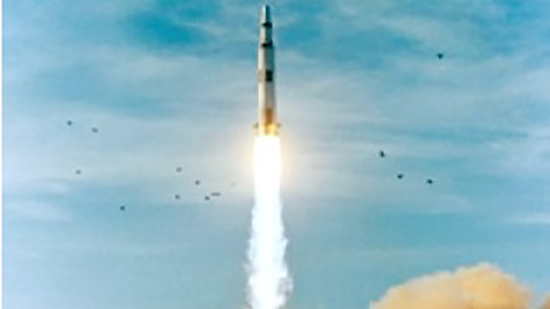 في مثل هذا اليوم.. انطلاق أبولو8 بواسطة الصاروخ ساتورن5 حاملا 3 رواد فضاء أمريكيين إلى مدار حول القمر