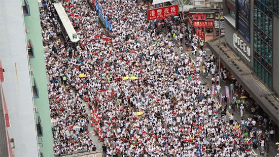 مسيرة في هونج كونج لدعم مسلمي الإيجور بالصين
