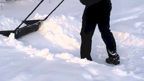  معجزة الميلاد فى النمسا ...انقاذ شاب بعد دفنه تحت الثلوج 

