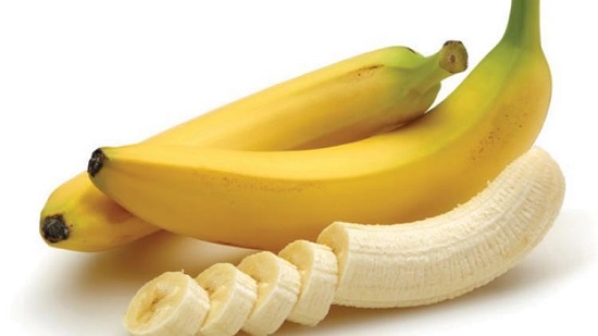 يمنع ذهابك للطبيب.. تعرف على فوائد تناول الموز على الريق يوميا