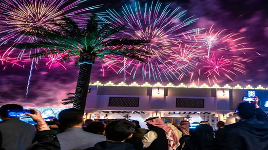 تركى آل الشيخ ينشر صور احتفالات السعوديين بالعام الجديد