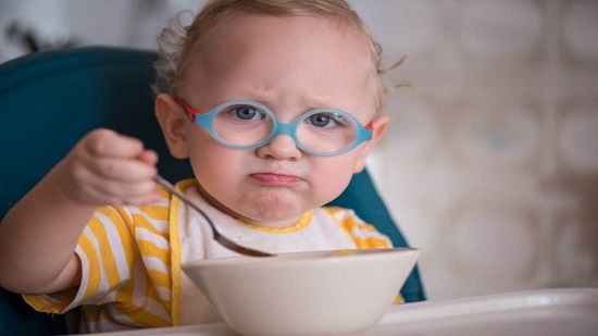 لـ صحة طفلك.. 5 أكلات تساعد على حماية وحفظ بصره