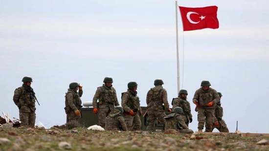 المونيتور : أردوغان سيرسل الآلاف الجنود من مشاة الميكانيكا وزوارق حربية وغواصة لحكومة الوفاق 