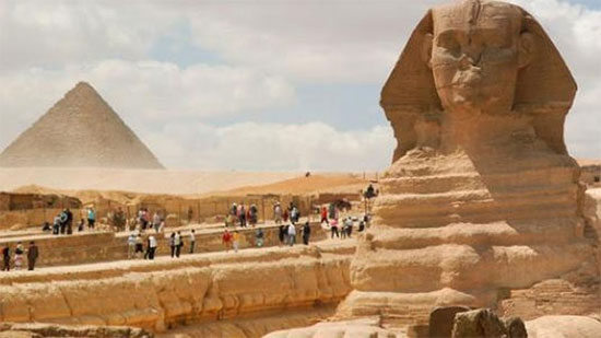 التخطيط: توقعات دولية بعودة السياحة لمصر في 2020 