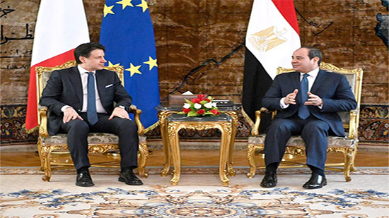 الرئيس يبحث مع رئيس وزراء إيطاليا تطور الأوضاع في ليبيا