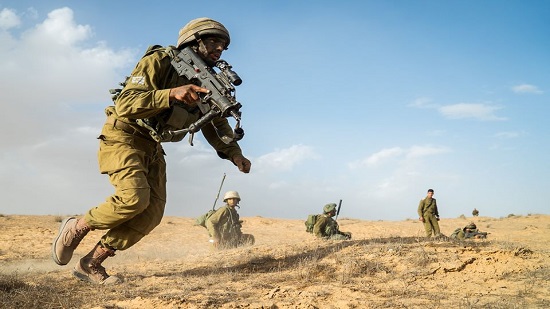  بالصور .. عرب  يتطوعون للخدمة في الجيش الإسرائيلي 
