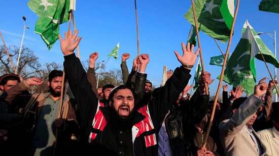  الحكم على 80 متشدد بباكستان شاركوا فى احتجاجات ضد تبرئة المسيحية آسيا بيبي 