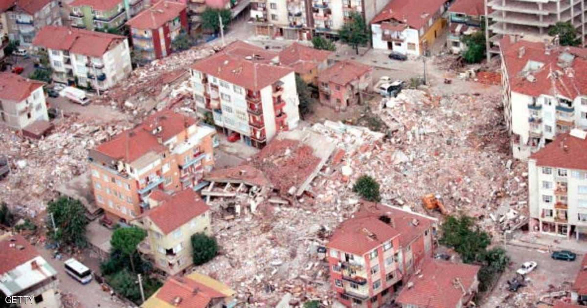 زلزال بقوة 6.8 درجات يضرب تركيا
