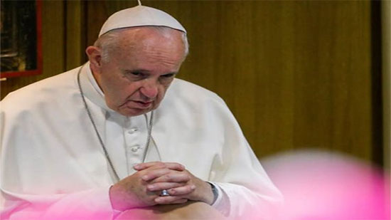 البابا فرنسيس يصلي من أجل مرضى فيروس كورونا