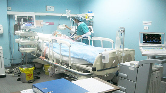 مصر تستقبل طائرات الرحمة لعلاج المرضى اليمنيين بالمستشفيات المصرية