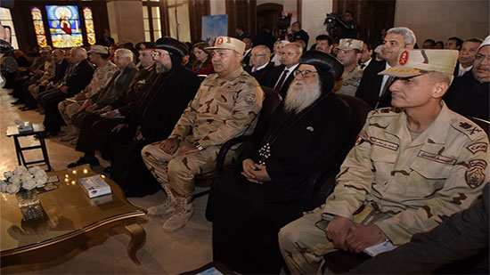 القوات المسلحة تنظم ندوة تثقيفية في الكاتدرائية المرقسية