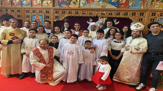   الانبا عمانوئيل عياد يشارك الاحتفال باليوبيل الفضي لعائلات الكنيسة برعية الأقباط الكاثوليك بباريس