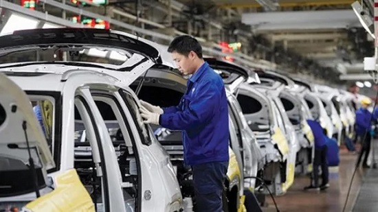 مصانع سيارات في الصين