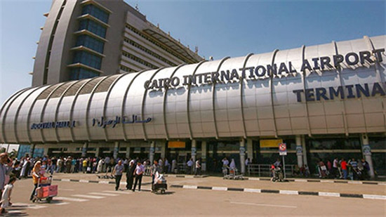 ضبط 13 قضية تهريب بضائع بمطار القاهرة خلال شهر