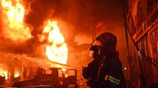 السيطرة على حريق بمصنع زجاج بالدقهلية وإصابة 3 أشخاص