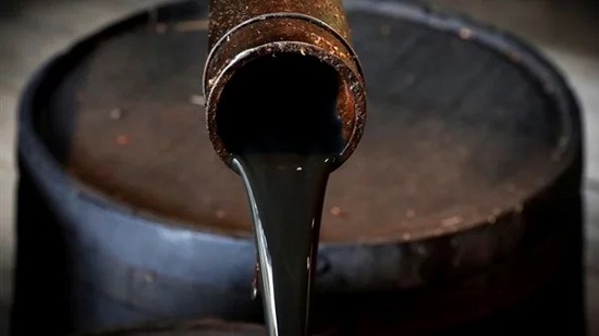 أسعار النفط تقفز 3%