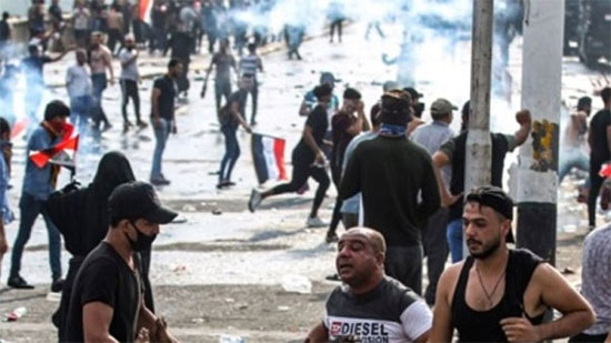 الأمن العراقي يعتدي بالضرب على «أصحاب القبعات الزرق»