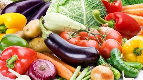 أسعار الخضراوات والفاكهة اليوم الاثنين 10- 2 - 2020