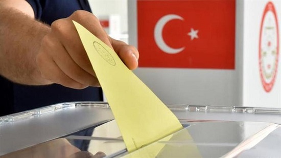  أحمد داوود أوغلو منافساً لأردوغان فى انتخابات الرئاسة التركية

